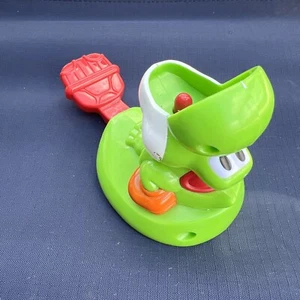 Yoshi McDonald’s Happy Meal Toy 2006 Pop and Catch Nintendo No Ball - Picture 1 of 8