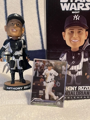Yankees SGA Anthony Rizzo Mandalorian Bobblehead+Topps Now Trading Card Combo Cover