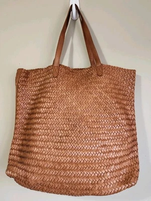 Сумка с короткими ручками транспортная Madewell (большая) тканая кожаная версия полированная карамель - Изображение 1 из 4