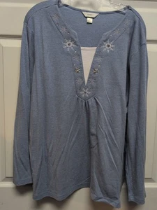 Top mujer CJ Banks azul copos de nieve glamour. Talla 2X Elástico    - Imagen 1 de 4