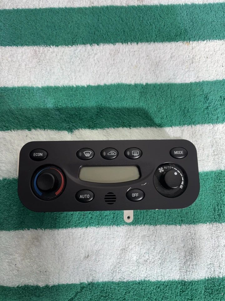 Interruptor de control de clima de calefacción de aire acondicionado Saturn L200 L300 2001-2005 OEM Foto 1 de 4
