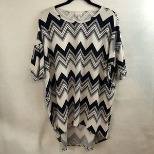 Lularoe Medium Irma Chevron - Diseño Blanco y Azul Oscuro - Imagen 1 de 6