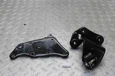 2014 HONDA CTX700N SUPORTES DE PÉ DIANTEIRO DIREITO 50630-MJF-A00 50615-MJF-A00 - Imagem 1 de 4