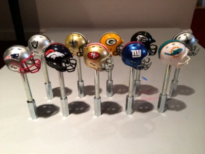 Mango de grifo de cerveza estilo casco NFL todos los equipos disponibles Foto 1 de 3