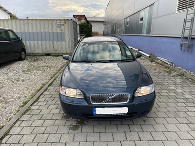 Volvo V70 II (P26) Bi-Fuel Benzin/CNG Erdgas - Kombi - 2.4l, Winterauto - Bild 1 von 4