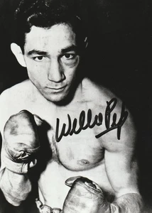 WILLIE PEP BOXING HOFer AUTOOGRAPHED PHOTO EARLY 2000's - Picture 1 of 2