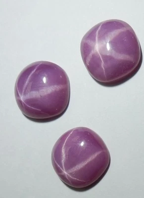 Opaque Star Ruby Square 12x12 mm Cabochon Antique circular Stone 3 pieces Lot - Image 1 of 4