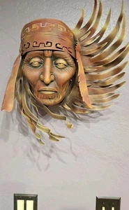 Amerikanische Ureinwohner Metall Wandkunst Kopf Häuptling hängend groß 20" südwestlicher Stil - Bild 1 von 16