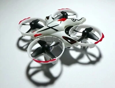 Mini-Quadcopter, gesten- und ferngesteuert, Ein- und Mehrspieler | neu OVP - Bild 1 von 4