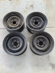 NOS 1972-? Ford Torino 14x6 Wheels D2OZ-1007-E Ford Dog Dish Hubcaps - Picture 1 of 12