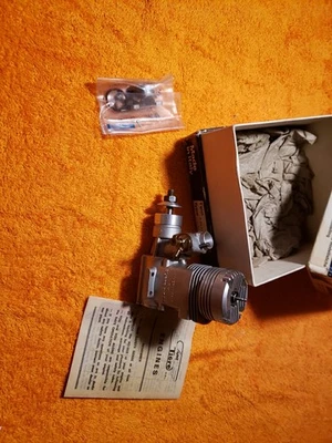 SUPER TIGRE Engine - Series X 45 F.I.S.P. rear Exhaust ABC RC  motor - New! - Image 1 of 4