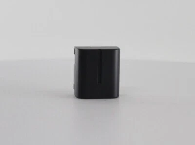 JVC Battery Pack for MiniDV Camcorders 7.2V 700 mAh (BN-VF707U) - Image 1 of 2