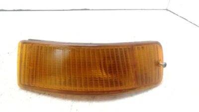 Intermitente delantero derecho audi 80 b4 coupe 1995 2.0 8a0953050 gasolina 85kw Foto 1 de 4