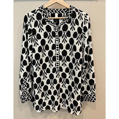 Talbots Women's Pullover Long Sleeves Tunic Blouse Medium Flowy Career Workwear - Image 1 of 4