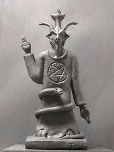 The Dark Lord "The Devil", Altar Statue, 14"x7"x2", Satanic, The Dark Side von THL - Bild 1 von 5