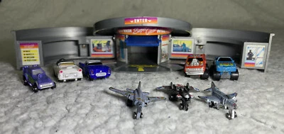 1989 Galoob Micro Machines Car Wax Detailing Shop Play-set LOT w Cars & Planes - Image 1 of 4