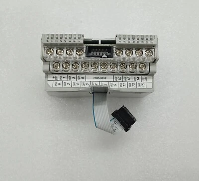 Module D'Entrée Numérique MicroLogix Allen-Bradley 1762-OB16 Ser. A Rev. C - Photo 1/4