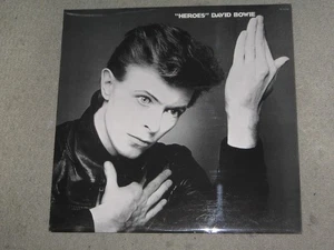 HEROES by DAVID BOWIE (1977) RCA 1977 UK VINYL LP w LYRIC SHEET Orange PL 12522 - Picture 1 of 5