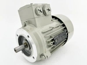 New Siemens 1LA7073-2AA12 Electric Motor 460B 50/60Hz - Picture 1 of 6