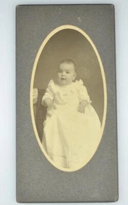 FOTOGRAFÍA ANTIGUA FRANCES ELIZABETH PATTEU 5 MESES-RAMSDELL&HALLORAN BANGOR ME. - Imagen 1 de 2