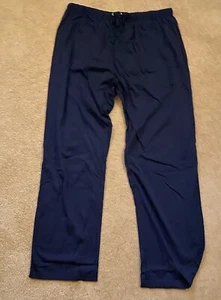 QATAR AIRWAYS - THE WHITE COMPANY PYJAMAS & SLIPPERS UNISEX SET - Picture 1 of 6