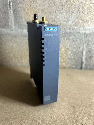 Client IWLAN Scalance W734 - Occasion - Siemens 6GK5734-1FX00-0AA0 - Photo 1/3