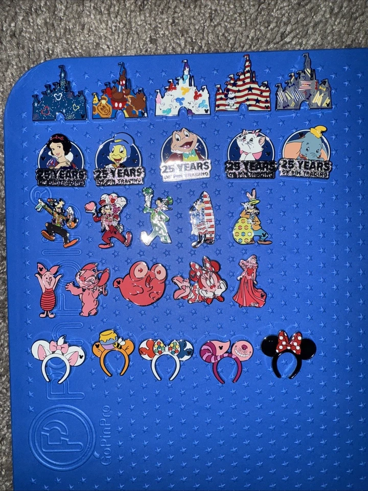 25 prendedores Disneyland Wave A Foto 1 de 1