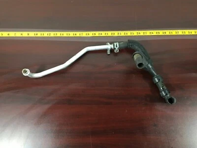 Dodge Grand Caravan 2011-2017 3,6 L manguera térmica OEM. Foto 1 de 4