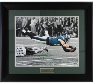 Zach Ertz Signed Philadelphia Eagles Framed 16×20 NFL Spotlight Photo - Picture 1 of 2