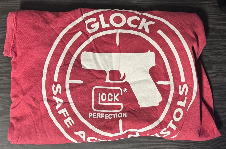Свитера унисекс Team Glock Perfection с круглым вырезом разные размеры и цвета - Изображение 1 из 4