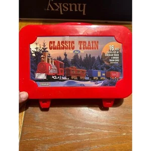 Classic train set by streamline imaginer  16 piece  battery operated - Picture 1 of 5