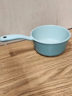 Vintage Prizer Ware  CS P-1,  Cast Iron Yellow Enamel Sauce Pan Qt - Image 1 of 4