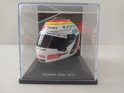C4 Perfect 1/5 Helmet Helm Casco Ferrari Sebastian Vettel 2019  Centauria Spark  - Immagine 1 di 4