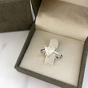 Gold Engagement Ring Trillion Cut 1.50 Carat Moissanite 18k White Size 5 6 7.5 8 - Picture 1 of 10