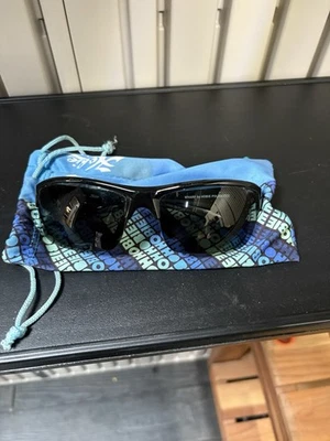 Gafas de sol polarizadas Wharf by Hobie colección Costco negras Foto 1 de 4
