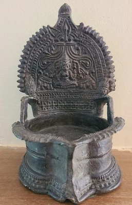 Vends Ancienne Lampe à Huile Bronze 19° - Photo 1/3