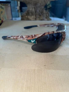 South Florida Bulls Officially Licensed NCAA Camouflage Sunglasses UV Protection - Picture 1 of 4