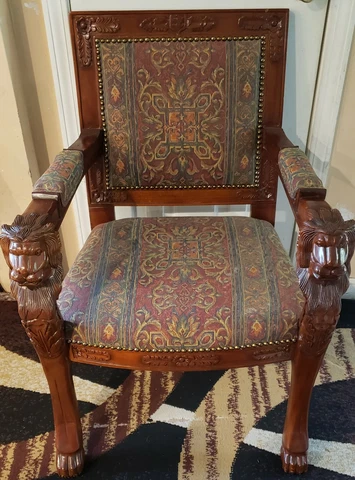 MUSEUM THRONE CHAIR 2 Cover