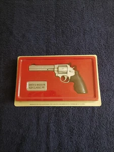 Modellino in miniatura Fabbri Editore "Pistole e Revolver": S&W 629 Classic PP - Foto 1 di 2
