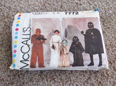 McCalls Childrens Star Wars Costumes Sewing Pattern 7772 Size XS 4-6 From 1981 - Image 1 of 2