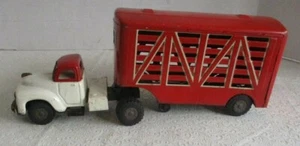 Vintage tin Tractor Trailer truck Japan - Picture 1 of 8