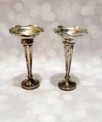 Par de candelabros de abedul plateado EPNS jarrón de plata antiguo festoneado Foto 1 de 4