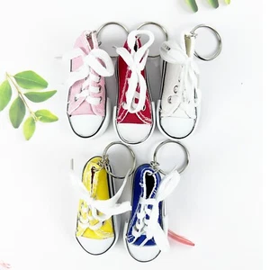 MINI SHOES KEYCHAIN VARIETY COLOR OF SNEAKERS KEYCHAINS - Picture 1 of 14
