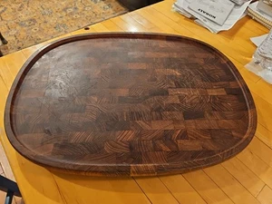 "Tabla de tallar Dansk de colección ovalada madera de teca MCM IHQ Malasia 21,x16"" firmada" - Imagen 1 de 13