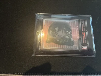 Casco Topps 2024 Star Wars Galaxy Shadow Box Death Trooper 3/5 Foto 1 de 3