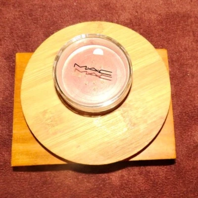 Mac Quiver Pearlizer Sheer Pigment Loose Powder Belle Azure Collection SUPER RAR - Image 1 of 2