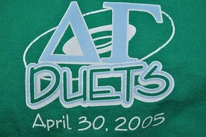 t-shirt small university oklahoma delta gamma sorority 2005 18 inches pit to pit - Imagen 1 de 5