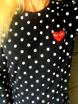 BNWT COMME DES GARCONS PLAY Red Heart Navy & White Polka Dots Long Sleeve Top - Изображение 1 из 4
