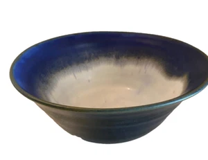 Studiokeramik Keramikschale blau & grün tropfen. Künstler signiert Lee 3,75"x8" - Bild 1 von 7