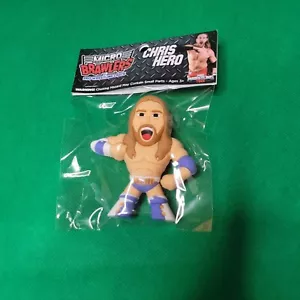 Figura de lucha libre Chris Hero Micro Brawler - Imagen 1 de 2